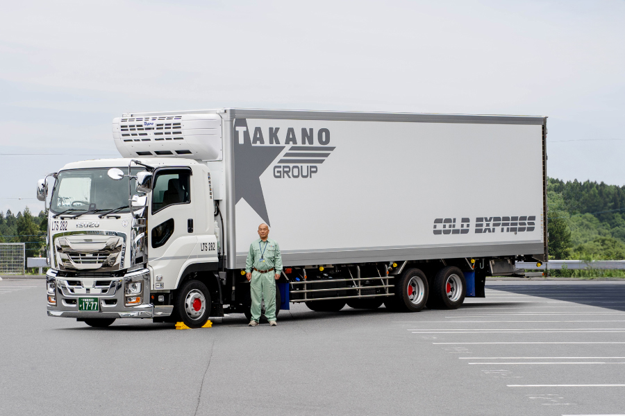 髙野総合運輸株式会社 - サービス 車輌紹介：大型冷凍冷蔵ゲート車